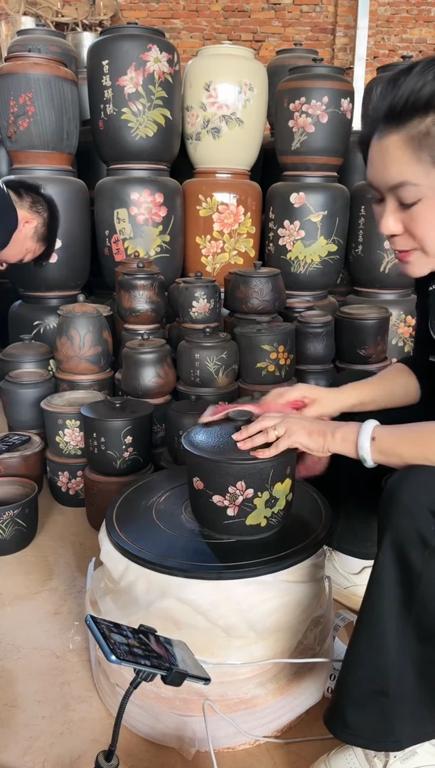 【闪购商品】壶完品茶叶罐 彩填小五饼   9