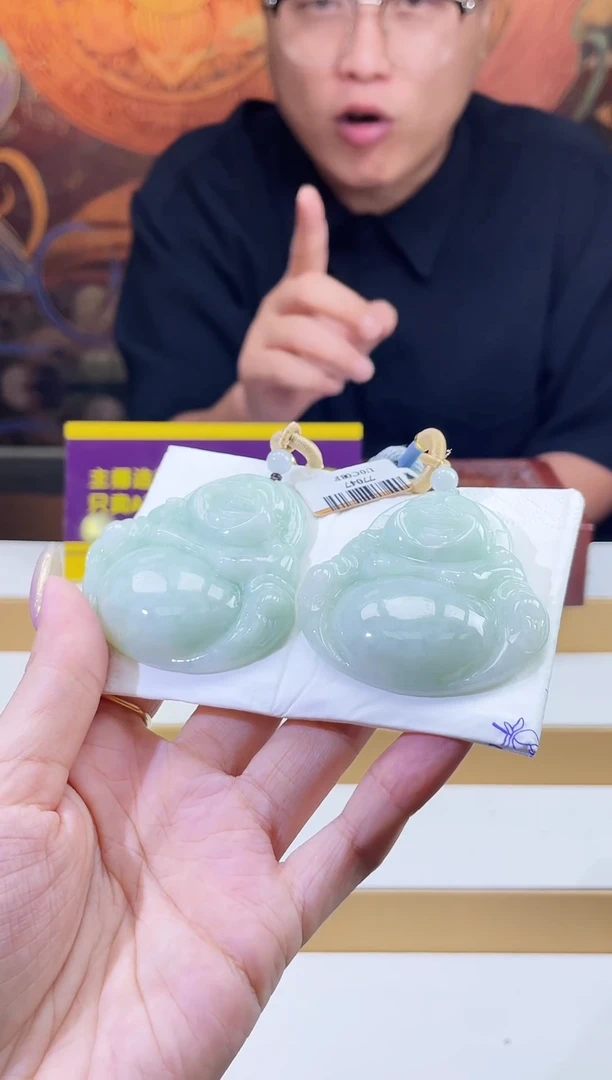 翡翠未镶嵌颈饰多样性发其一挂件