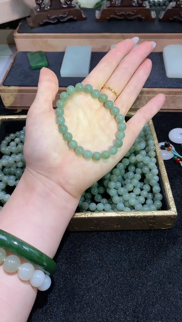 手串未镶嵌和田玉天然新疆料且末蓝卡8mm手串一件