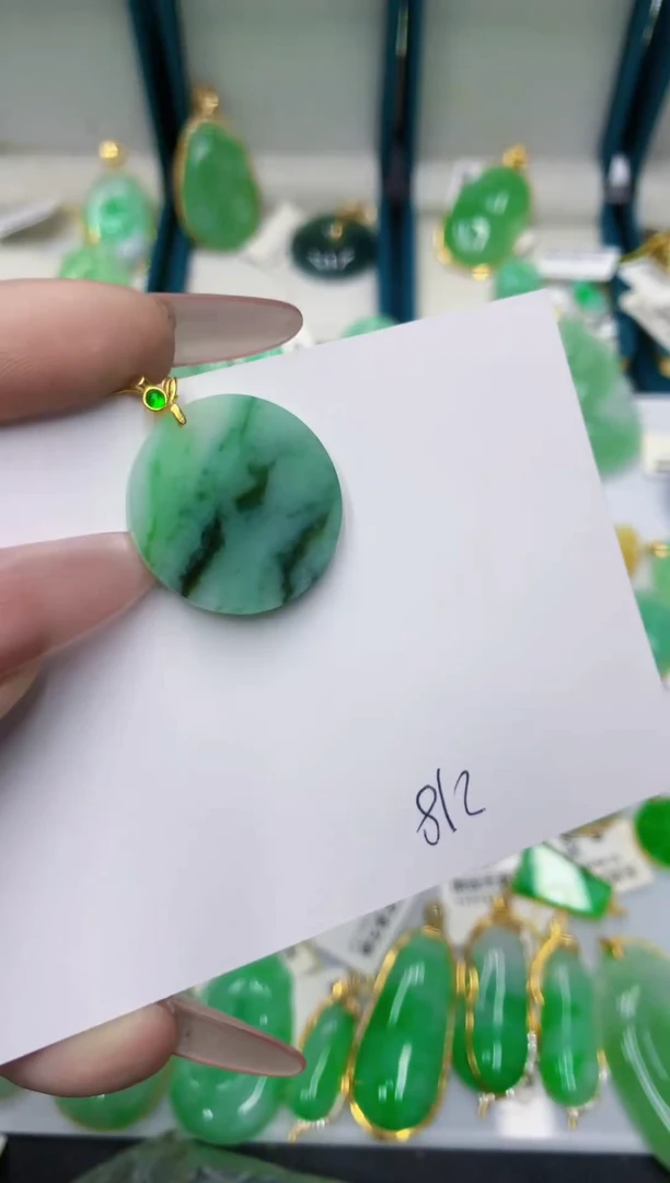颈饰未镶嵌翡翠11111