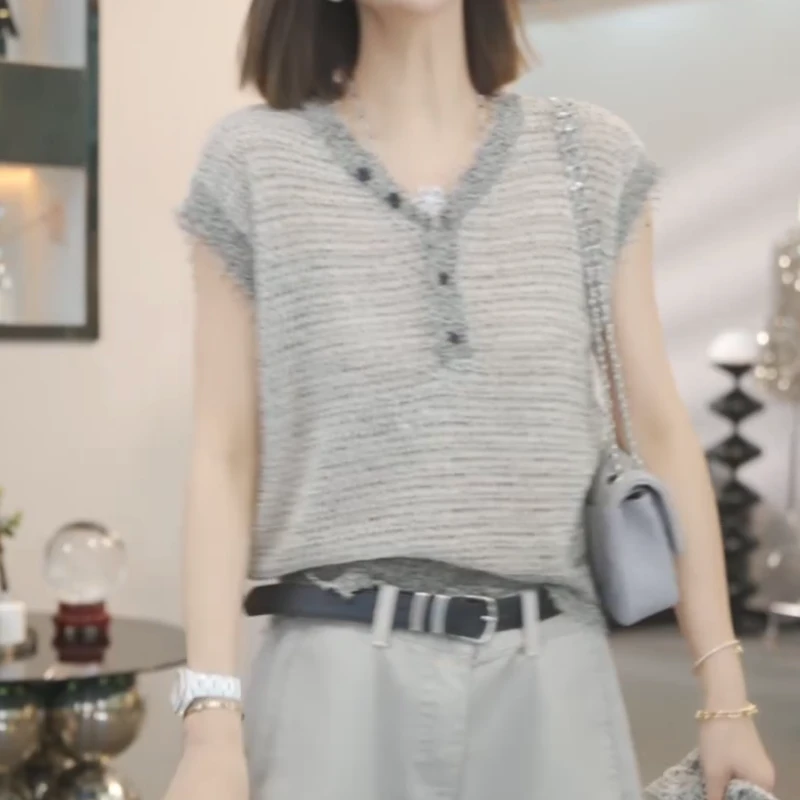 【晨雾流动】2025夏季新款时尚休闲设计针织上衣LK2504296