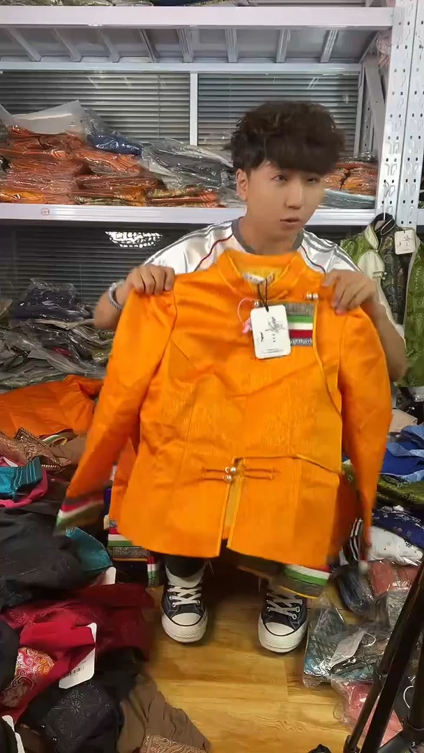 外套 2 xl 125以里
