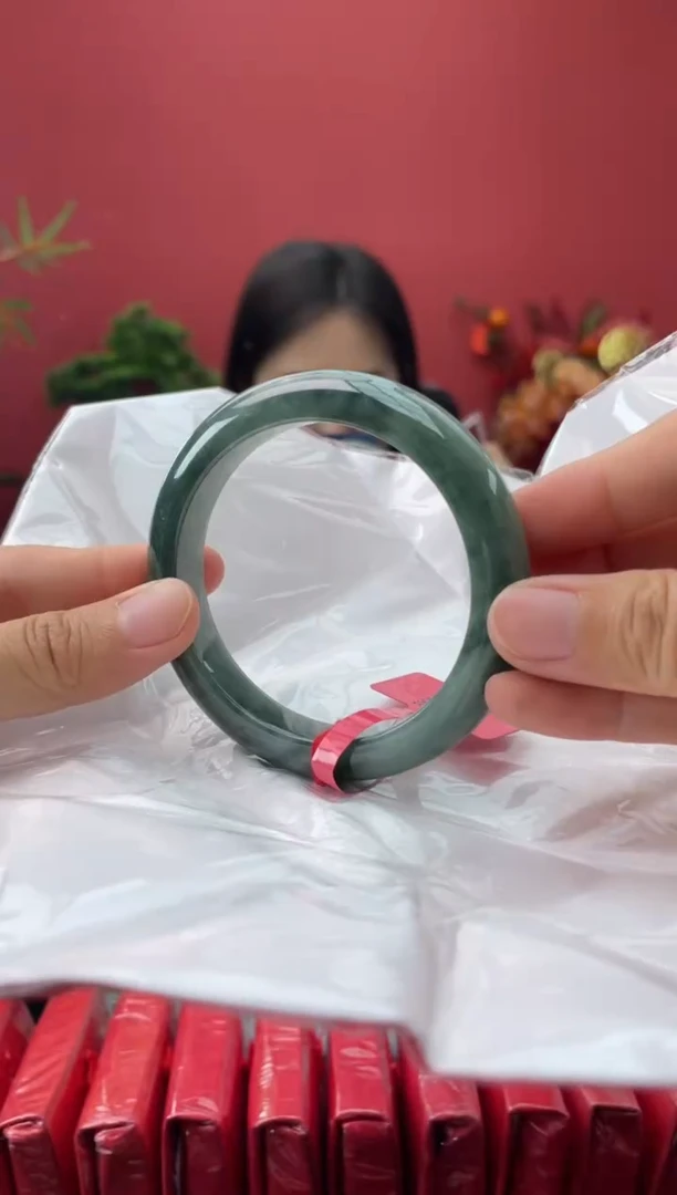 未镶嵌手镯翡翠2