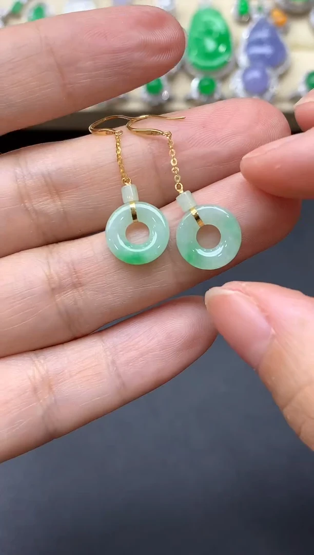 翡翠18K金镶嵌颈饰498国好珍宝