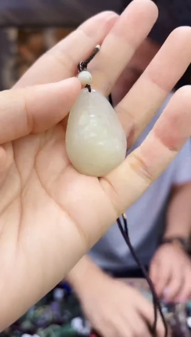 和田玉未镶嵌挂件拍一发一