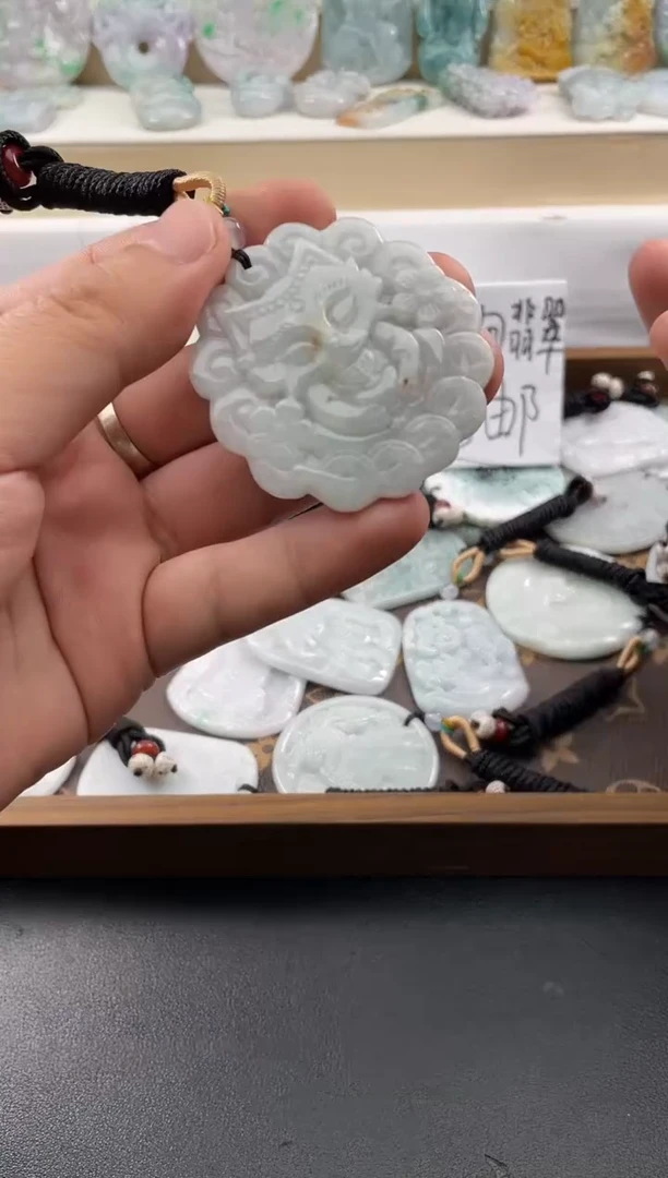 颈饰未镶嵌翡翠25/11/14/.308