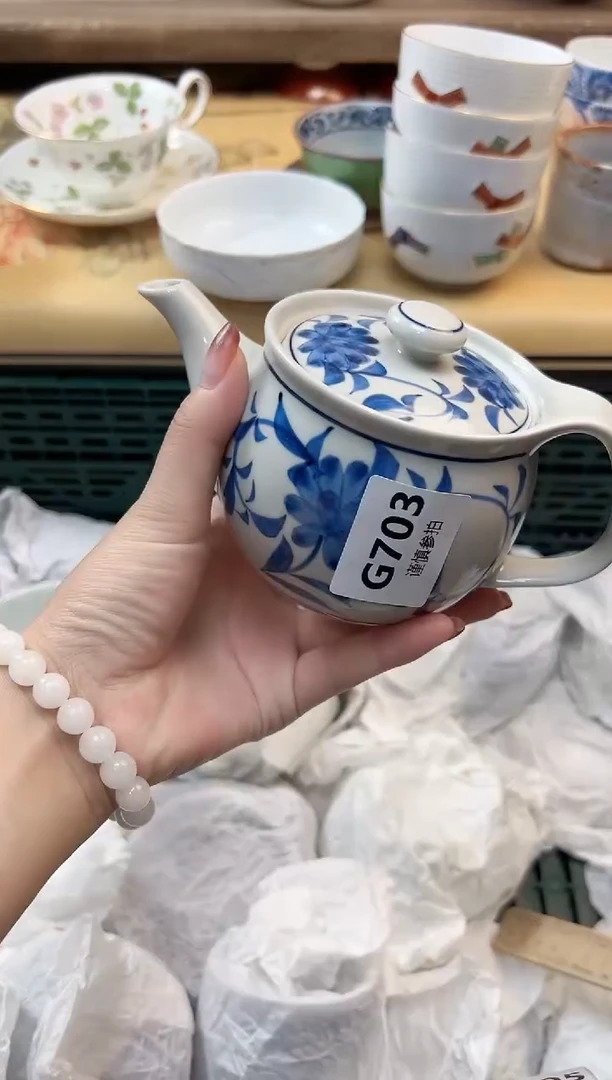 瓷片知*鸟 703