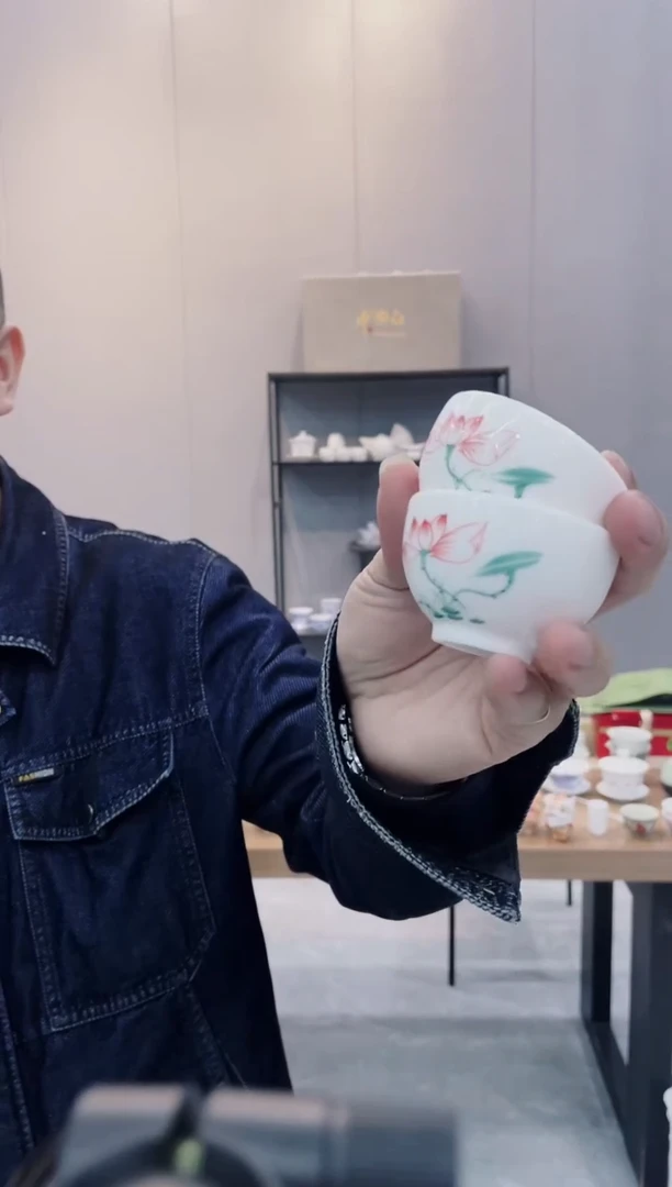 【闪购商品】【席欢李商城】荷花手绘碗杯