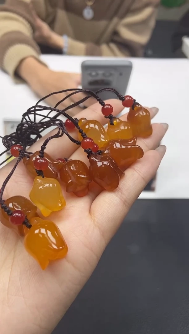 【闪购商品】玛瑙/玉髓吊坠(不含链)未镶嵌玛瑙01多样性发一