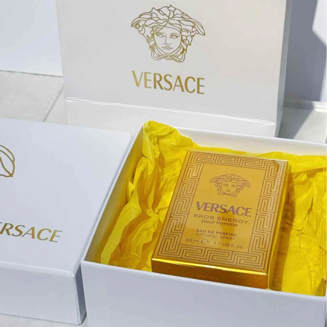 【节日礼物】VERSACE/范思哲炽爱之水香水50/100/200ml(柑橘调)
