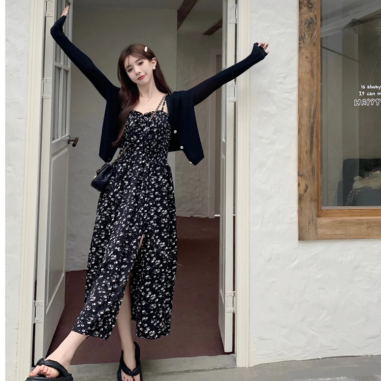 【专柜版】秋季新品 小碎花吊带裙连衣裙+黑色冰丝坎肩开衫