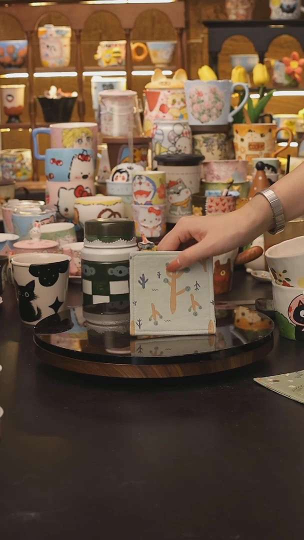 景德镇釉下彩绘设计师款式陶瓷