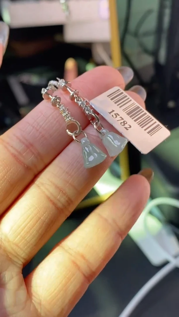 颈饰银S925镶嵌翡翠净货15782