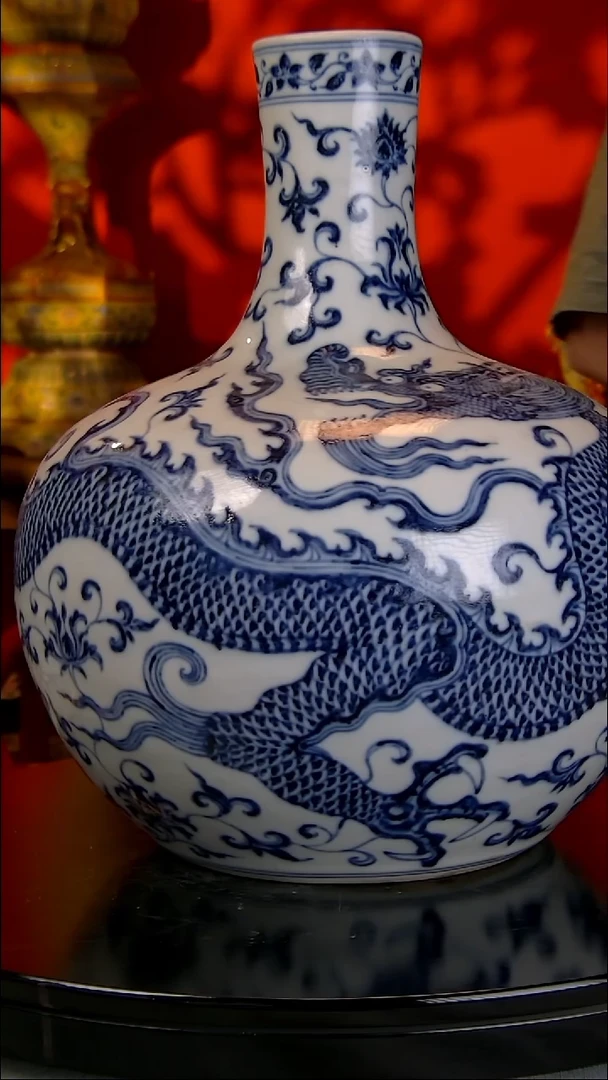 花**现中国陶瓷收藏鉴赏