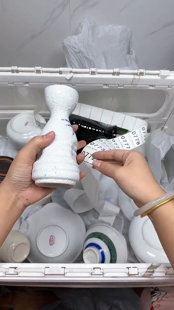 【闪购商品】773回流瓷器默认微瑕，18.8包邮