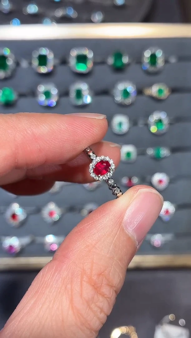 18K金镶嵌戒指红宝石【闪购】0.30ct/同步展会价