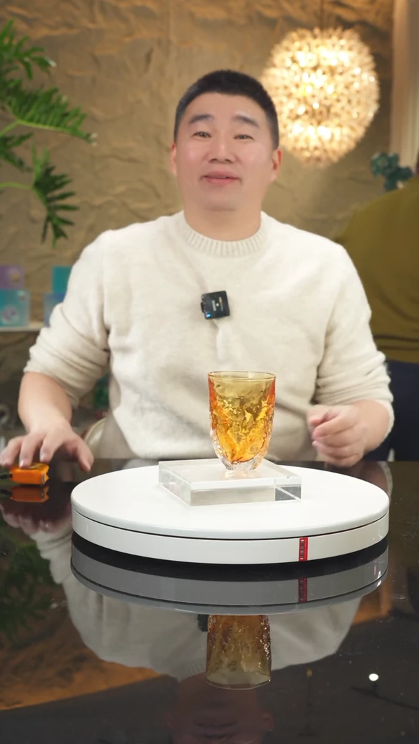 【闪购商品】摆件设计款琥珀水杯
