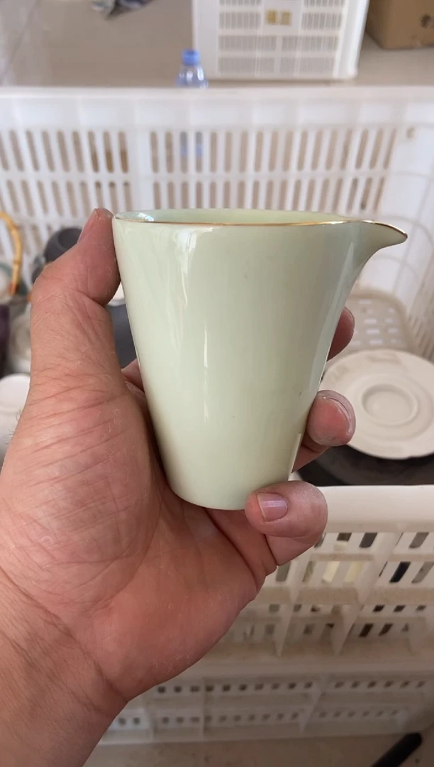 无运费险有瑕疵的摄影的产品有使用过的痕迹有点脏介意勿拍