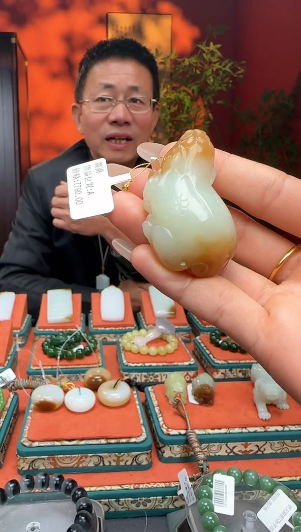 【闪购商品】和田玉吊坠未镶嵌吊坠