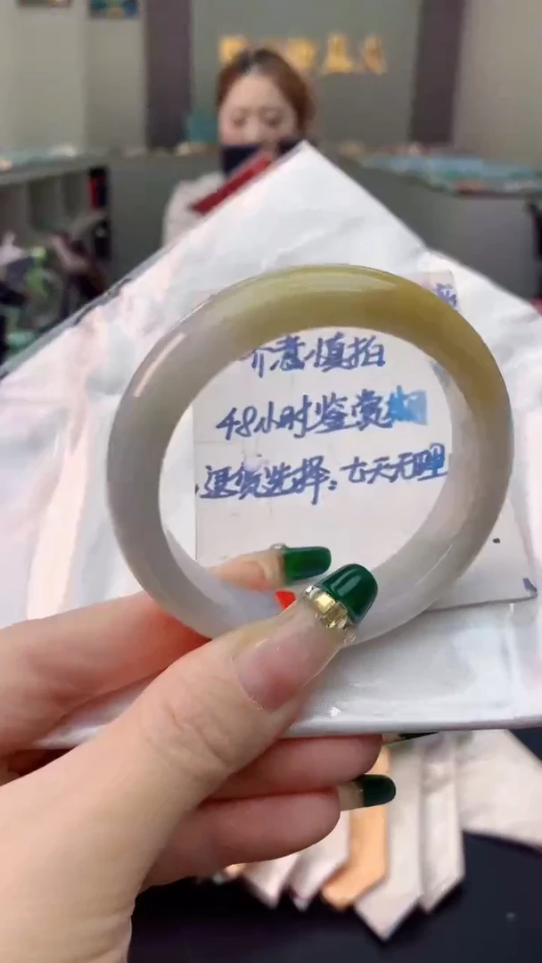 翡翠手镯未镶嵌0919524644