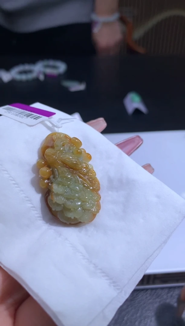 未镶嵌定制翡翠静*翡翠