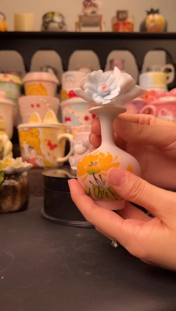 摆件文创手绘陶瓷配花