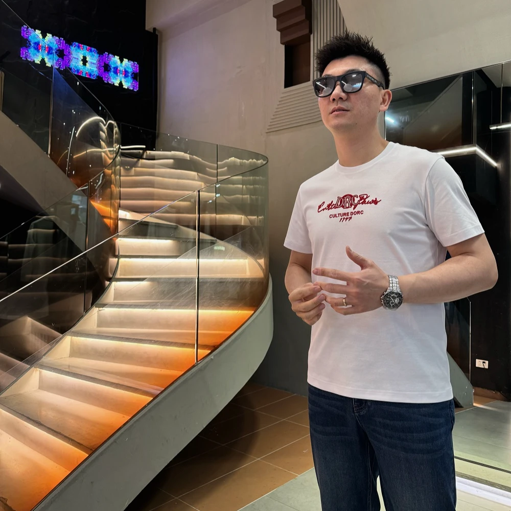 Dorc奢品-2025春季新款休闲时尚男士T恤-LU-6616