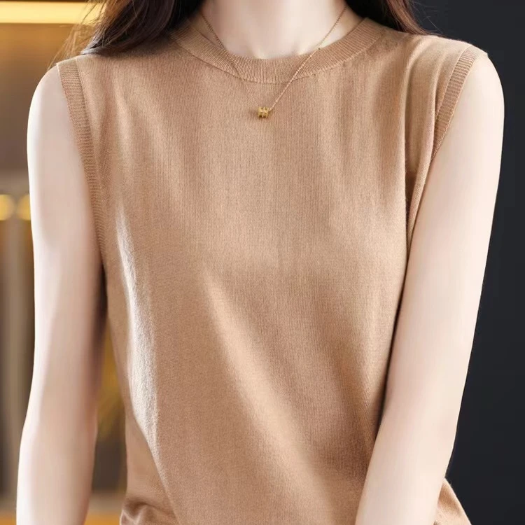 A271精纺羊毛无袖圆领背心内搭