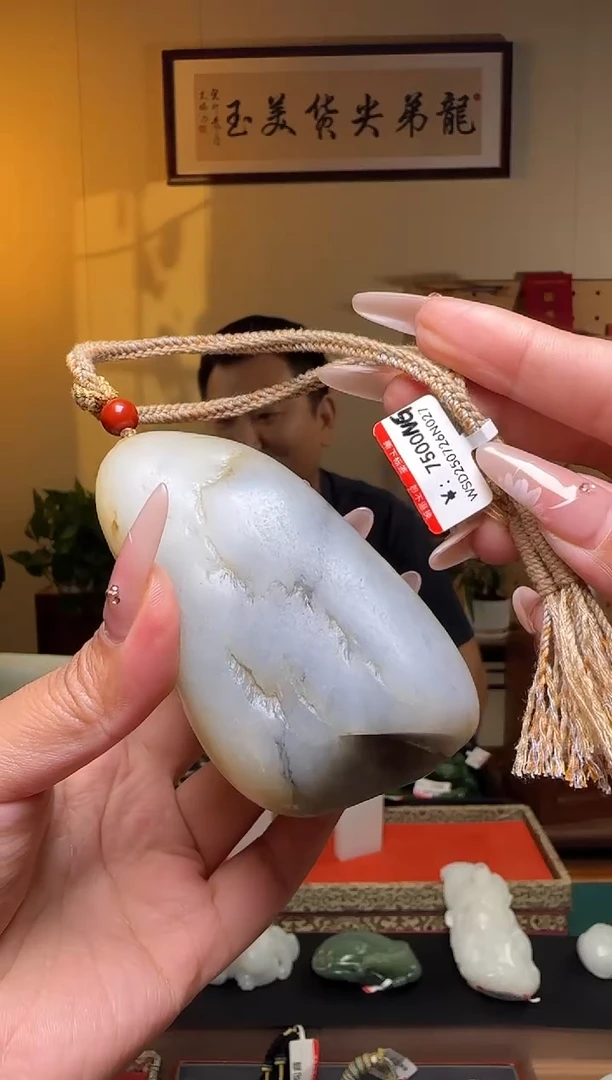 和田玉未镶嵌颈饰NG