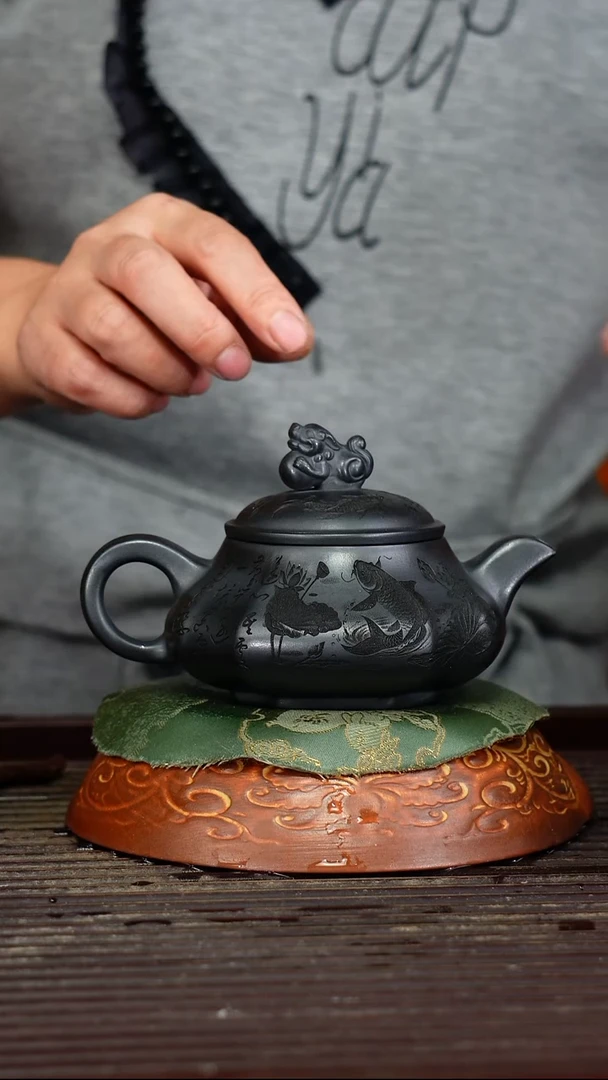 宜兴原矿紫砂壶茶壶宜兴原矿紫砂壶茶壶200C