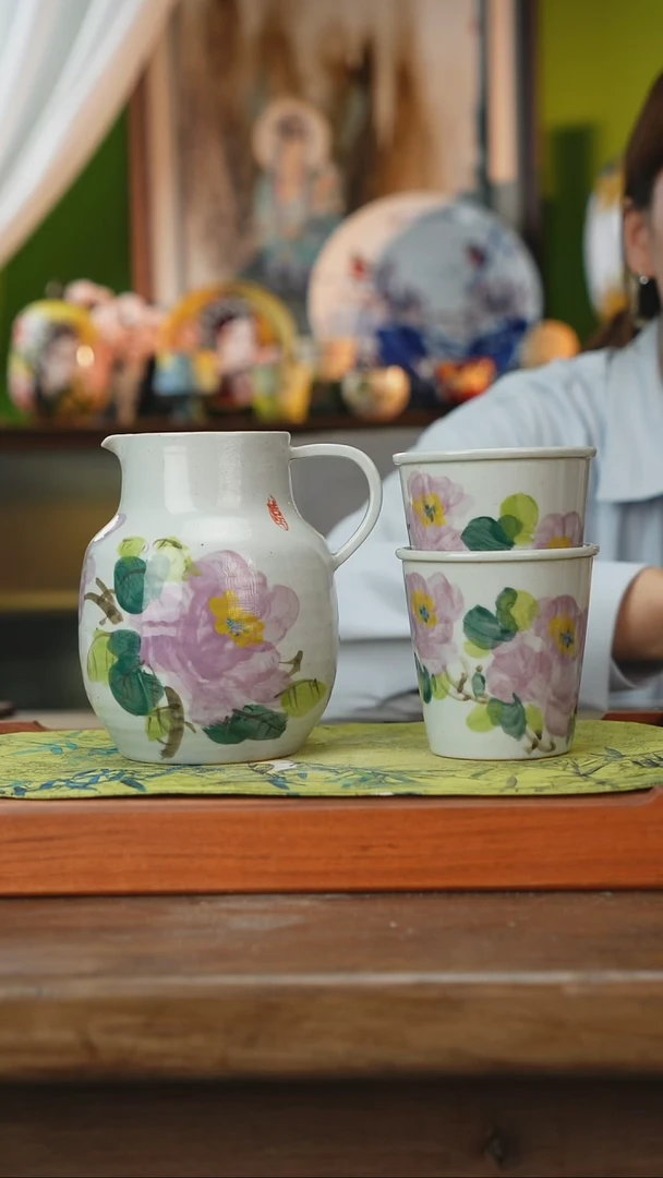 摆件景德镇釉下手绘陶瓷茶具，咖啡杯