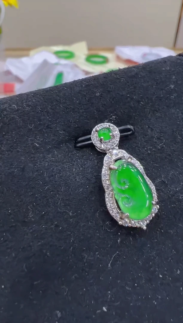 吊坠(不含链)银S925镶嵌翡翠多样性团购发一件