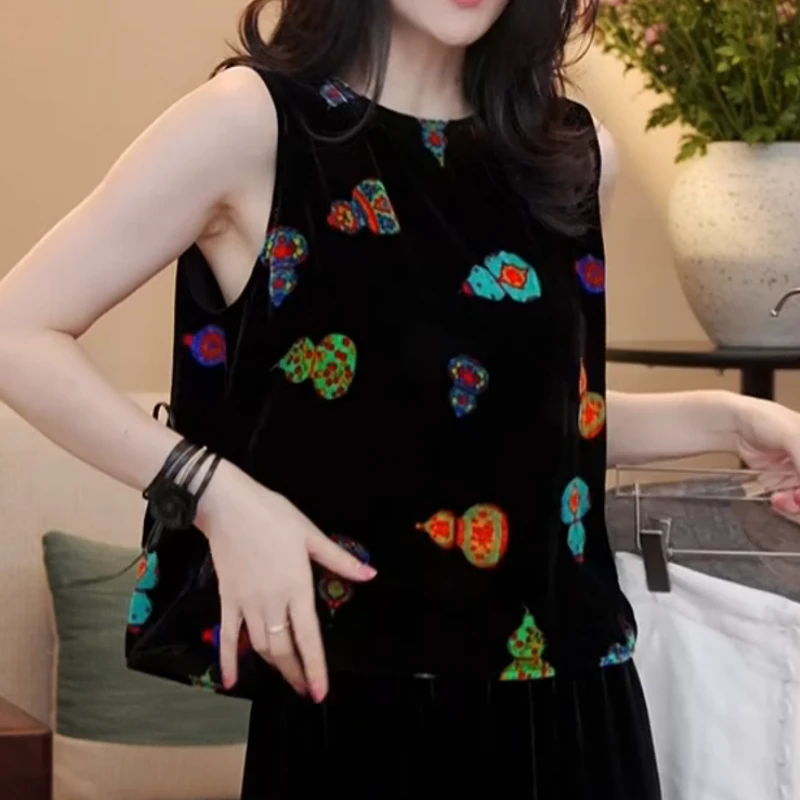 2025年夏季新款韩版圆领无袖休闲百搭高级感上衣LK2504038