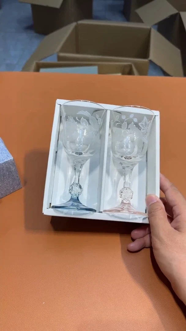 琉璃手工艺品阿达西日瓷
