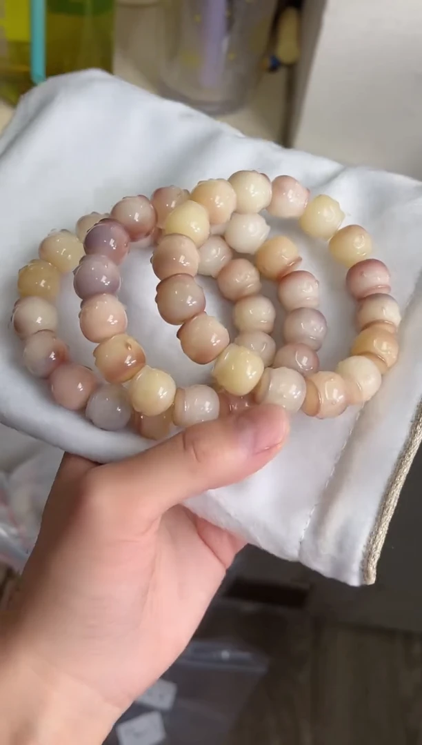 菩提根/象牙果手串g54紫美人玉化蜜罐13*14手串