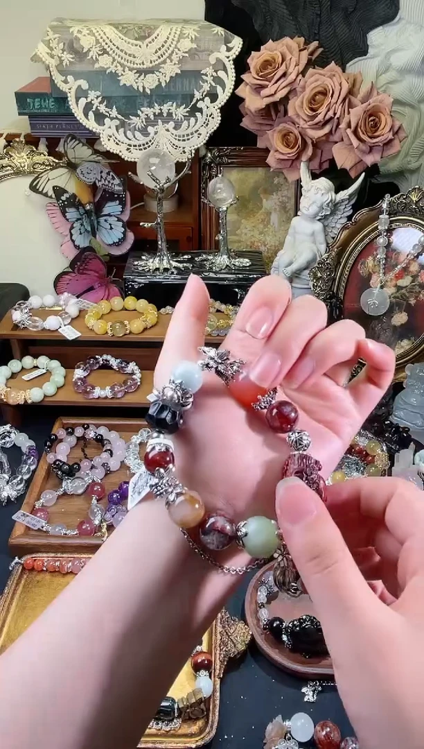 【闪购商品】水晶手链未镶嵌1729多样性发货