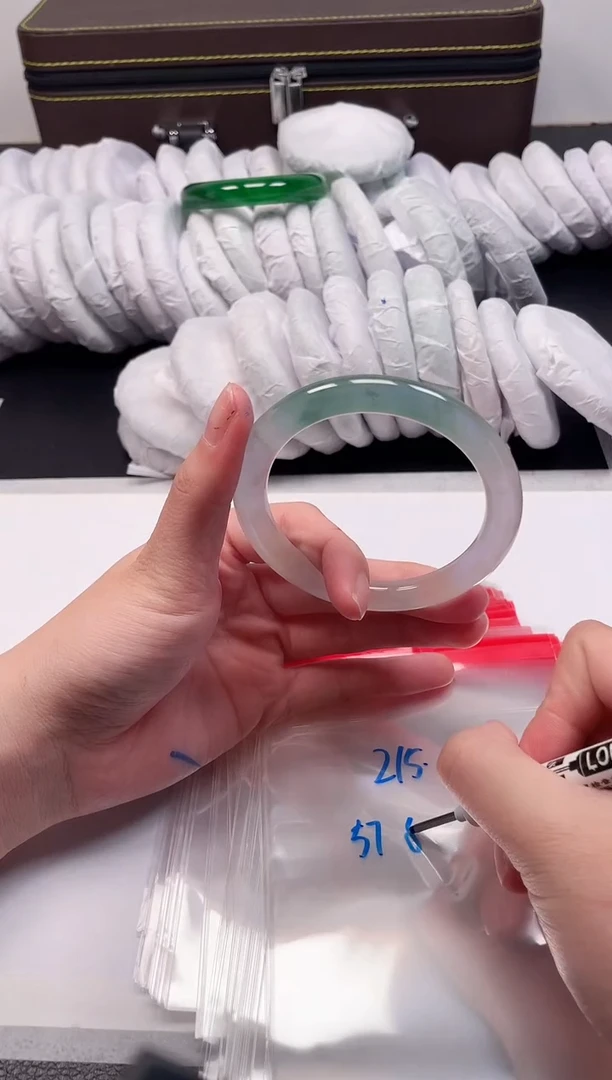 所拍即所得 秒拍秒付215-57.58