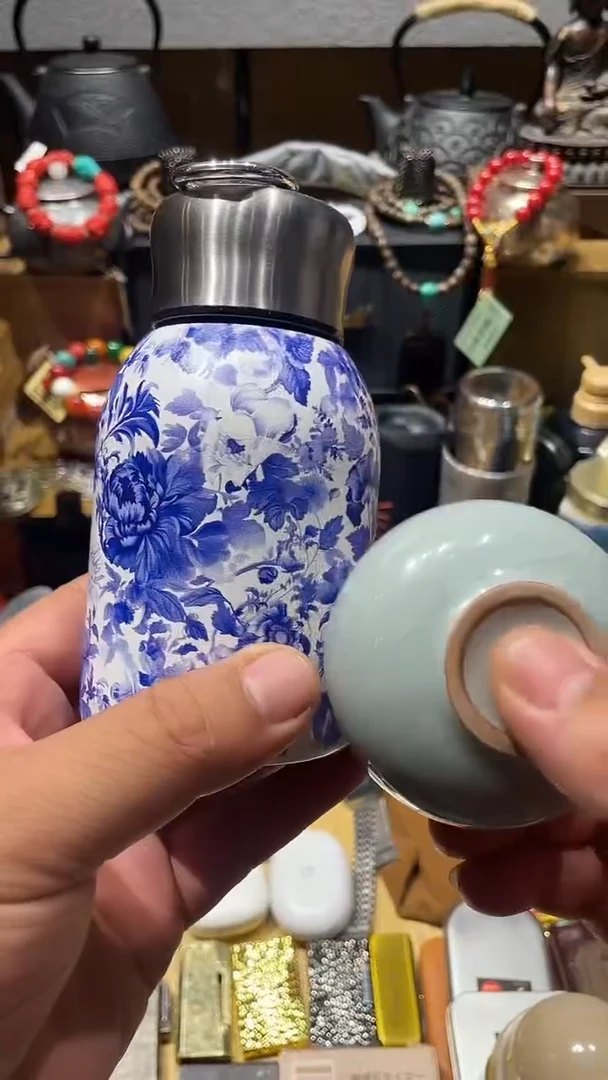 瓷片闪购商品 如图所示
