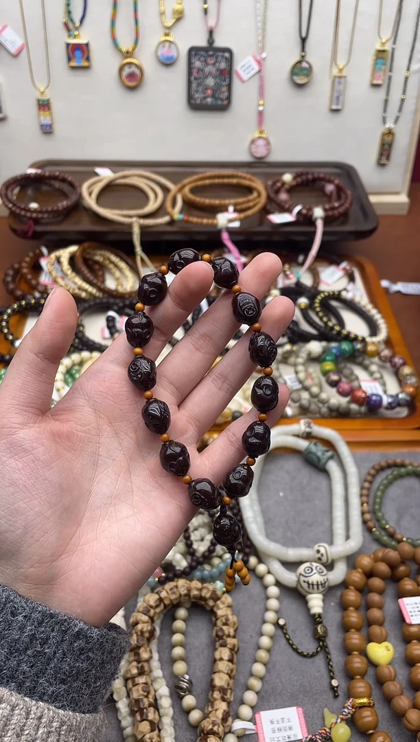 手串紫金鼠九*?紫金鼠雕刻鼠来宝手持手串