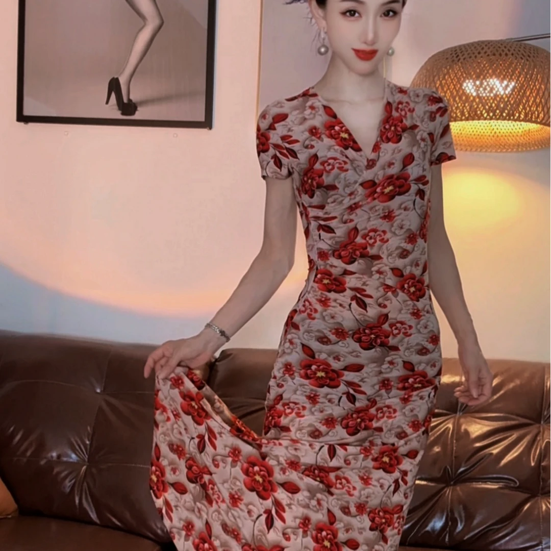 相思忆妖红色印花鱼尾 修身长款连衣裙