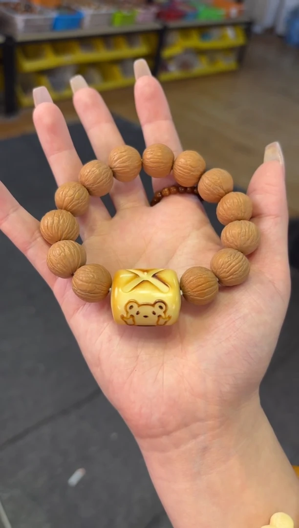 【闪购商品】菩提根/象牙果吊坠15mm猴头土豪面包小熊