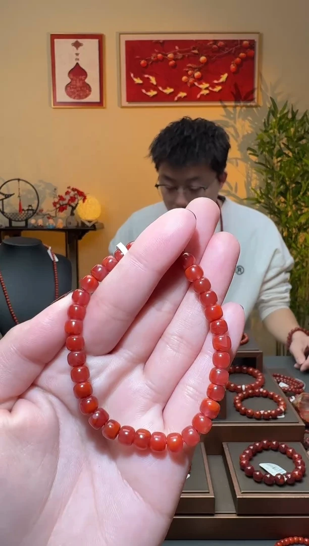 【闪购商品】南红玛瑙手串未镶嵌一条约6mm 多样性发货