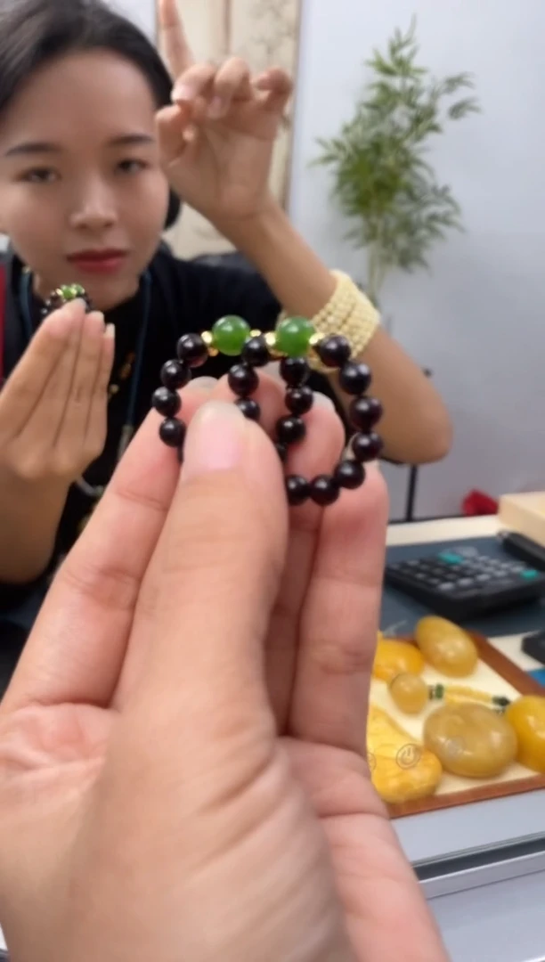 【闪购商品】琥珀裸石未镶嵌天然琥珀蜜蜡戒圈多样性发一