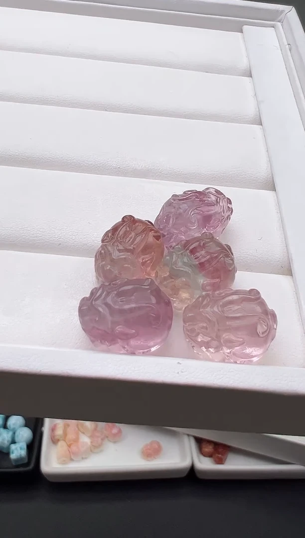 【闪购商品】萤石颈饰未镶嵌65a多样性发其一/2.6/1个