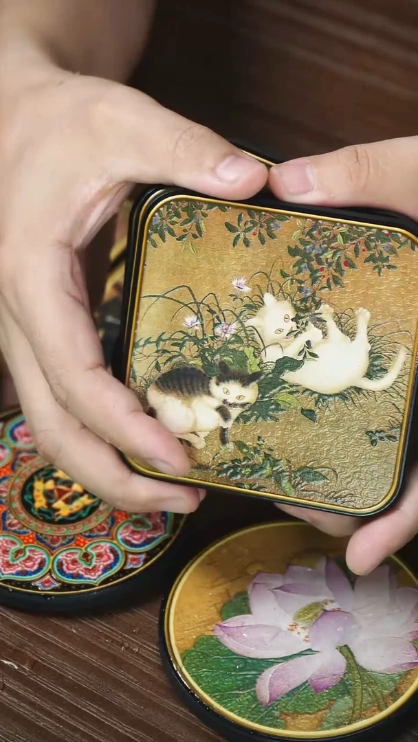 壹藏贰宝唐苑戏春杯垫四片