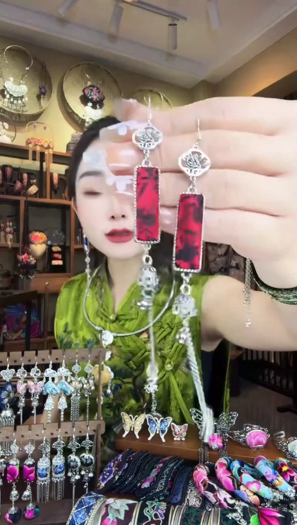 刺绣非遗刺绣纯手工耳环