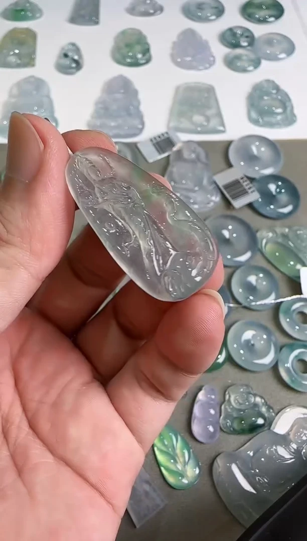 吊坠(不含链)未镶嵌翡翠..