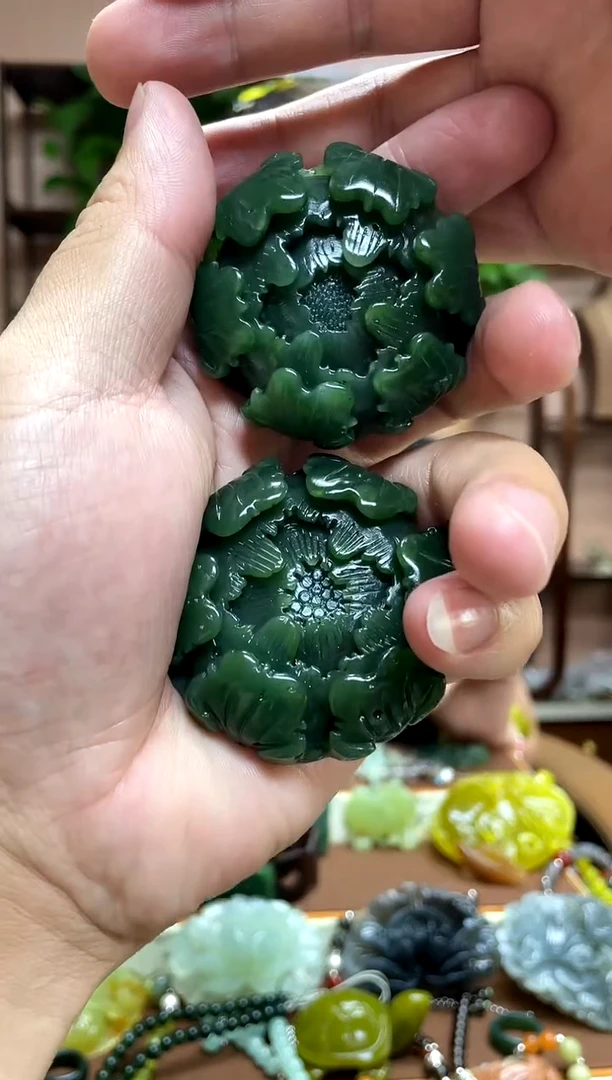 未镶嵌岫玉吊坠寳****a·