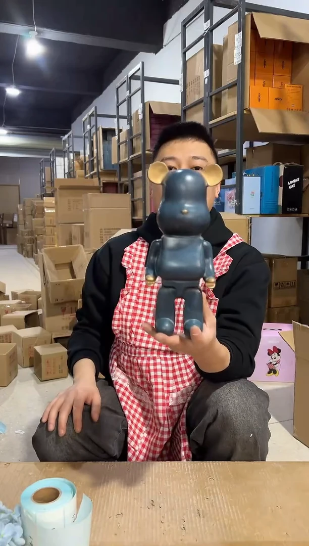 【闪购商品】杯蓝色暴力熊摆件