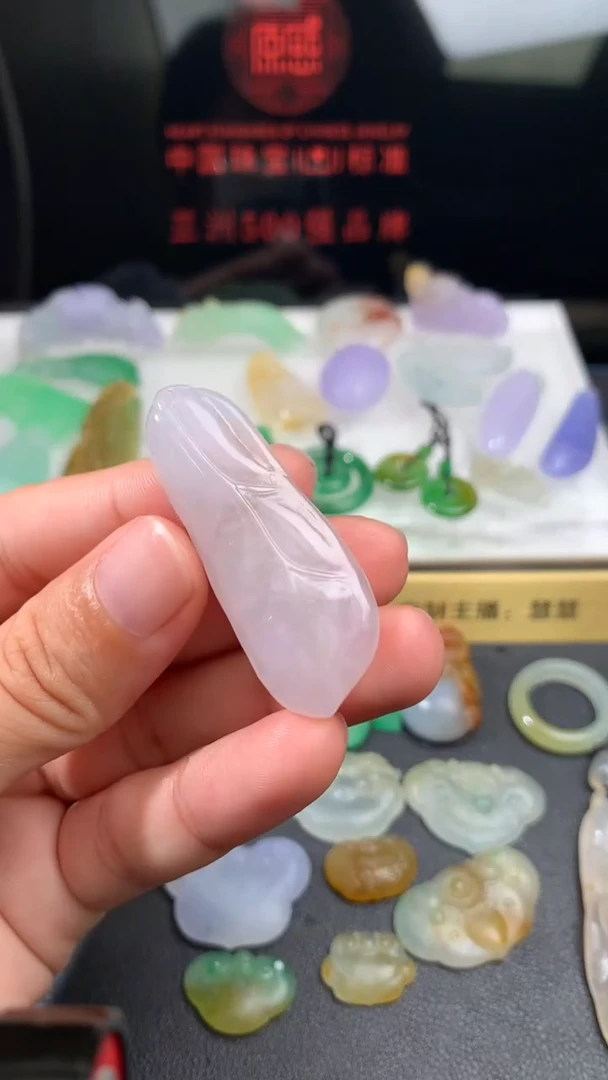 定制翡翠未镶嵌